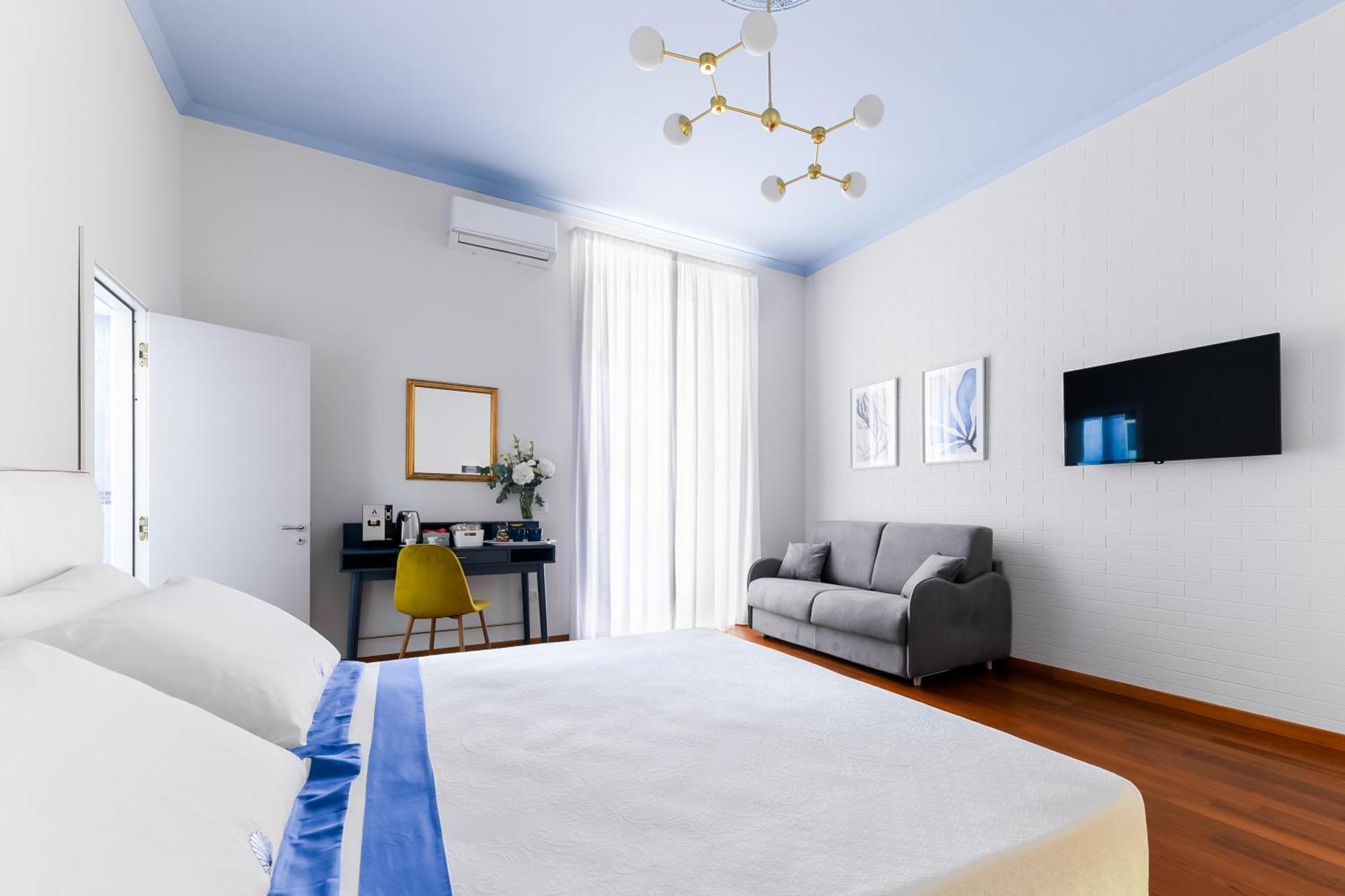 Tarsia 42 Suites Napoli Zewnętrze zdjęcie